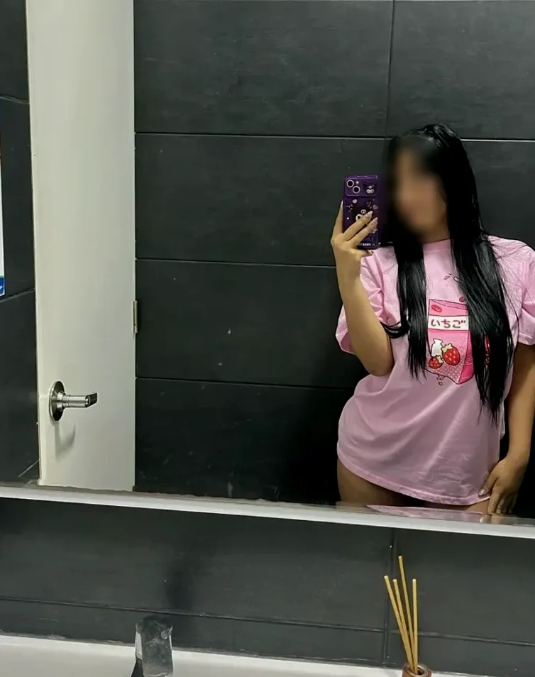 Anja, 29