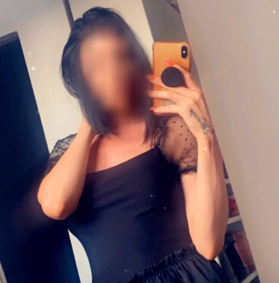 Isabell, 31
